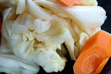 Lahana turşusu tok tutuyor! Doğal bir probiyotik kaynağı