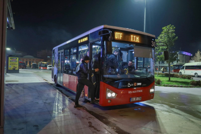 Ahmet Akın üniversite öğrencileri için ulaşım standartlarını artırdı