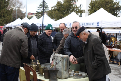 Kayseri Melikgazi'den Antika Pazarı